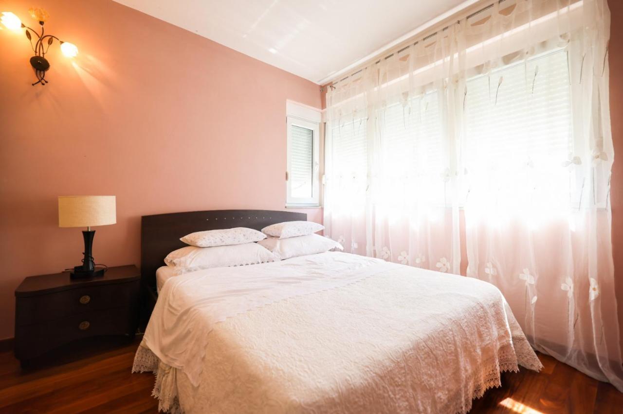 Holiday Home Cvita Sukosan Ngoại thất bức ảnh